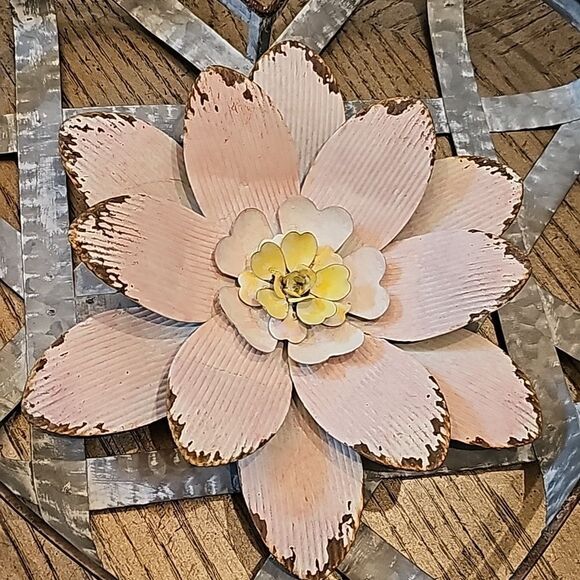 Heart metal wall art distressed - Picture 2 of 6